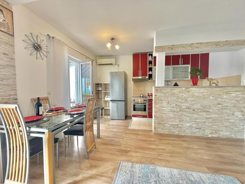 Parapid Apartments Budva Eksteriør billede
